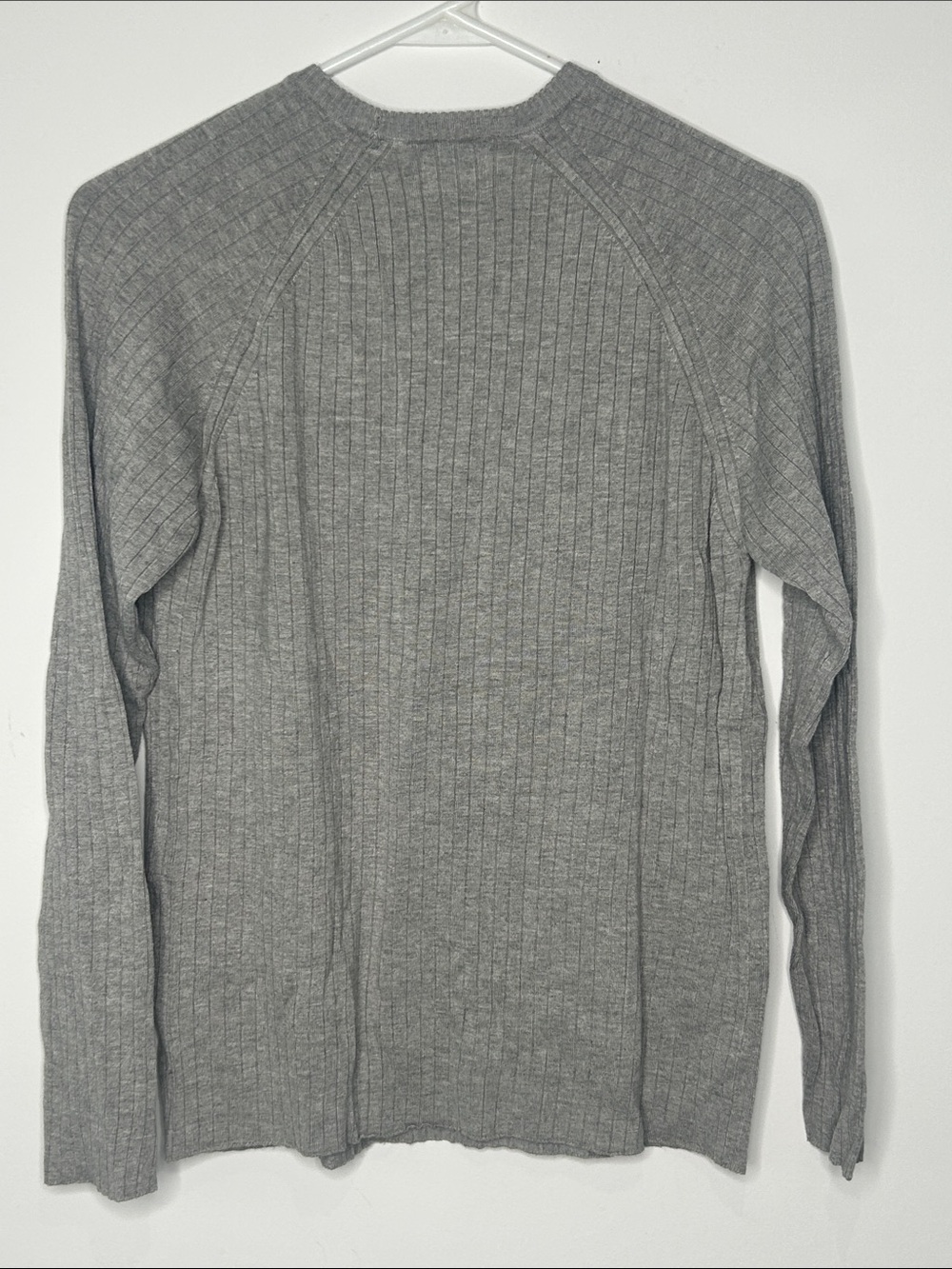 Zara Women's Gray Ribbed Crewneck Sweater - Picture 4 of 6